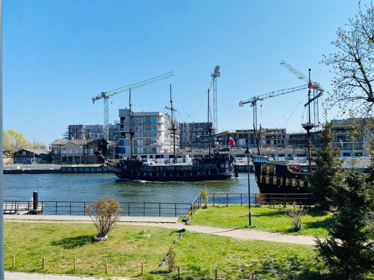 Apartamenty S&S Chlebova Gdansk Z Widokiem Na Rzeke Motlawe, Stare Miasto Eksteriør bilde