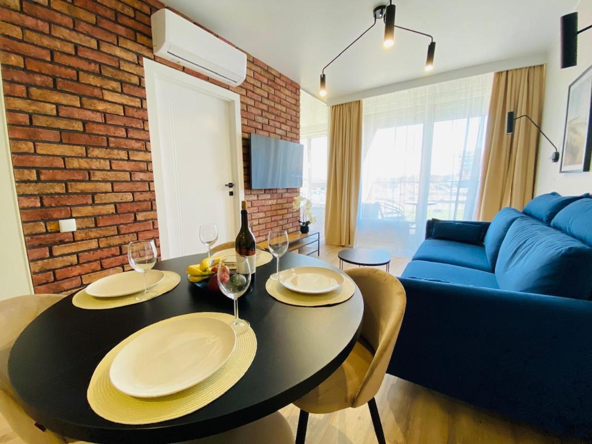 Apartamenty S&S Chlebova Gdansk Z Widokiem Na Rzeke Motlawe, Stare Miasto Eksteriør bilde